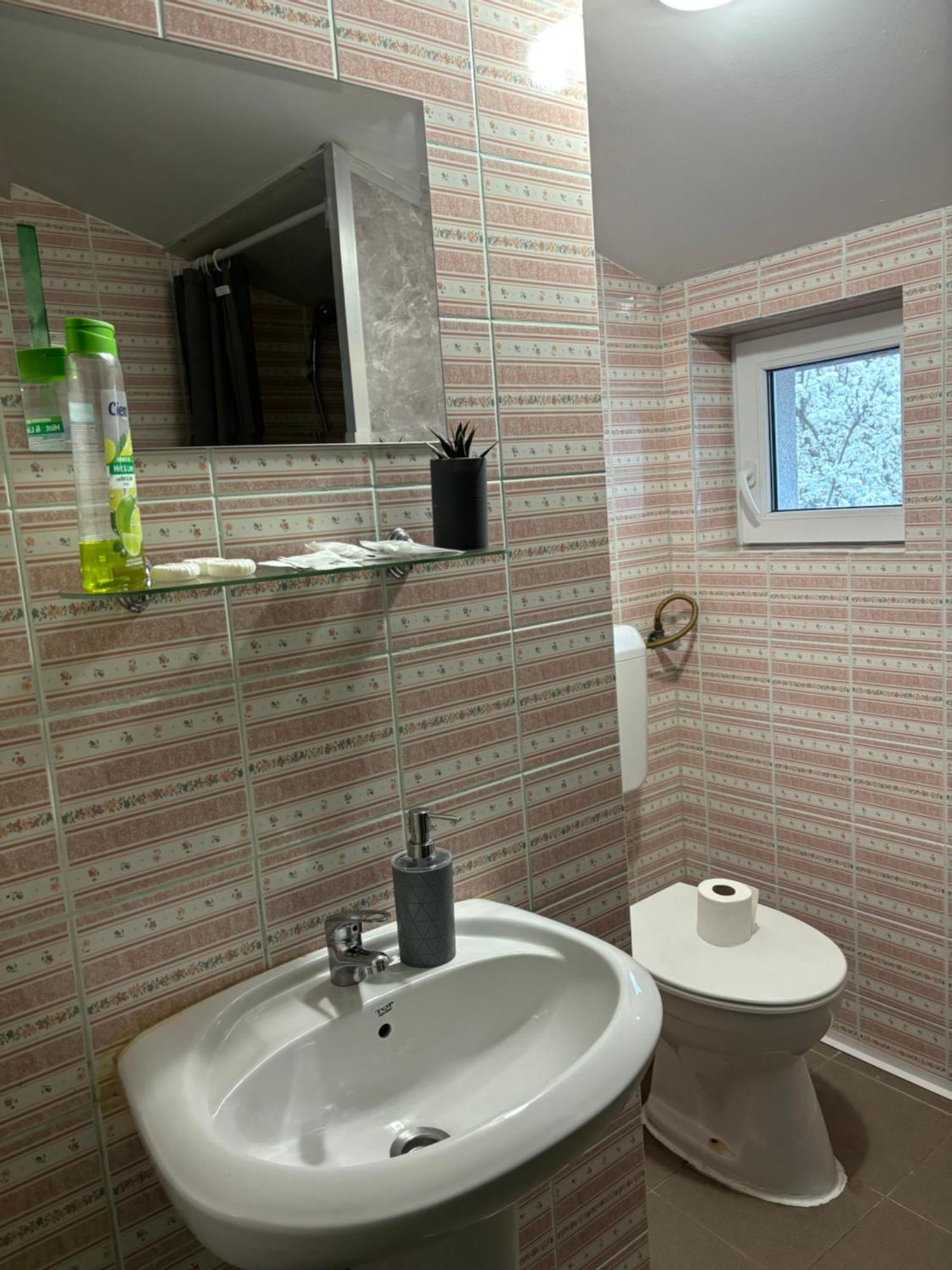 B&B Maria Bucharest Luaran gambar