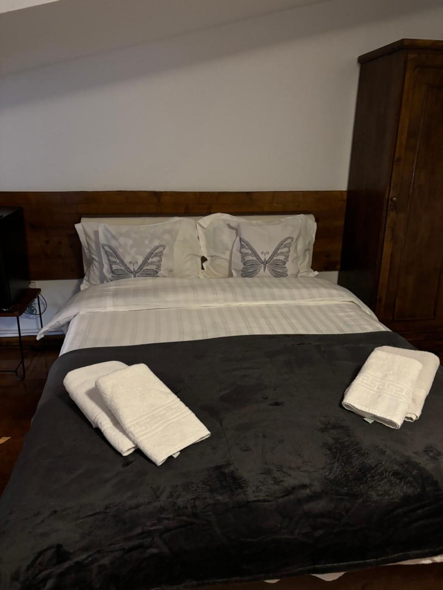 B&B Maria Bucharest Luaran gambar